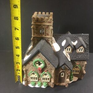 Retired Dept 56 village collection from Dickens Village. Knottinghill Church